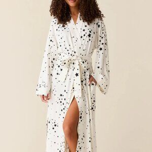 MASON GREY Skyler Cloud Jersey Banded Long Kimono Robe in White Stars, Size S